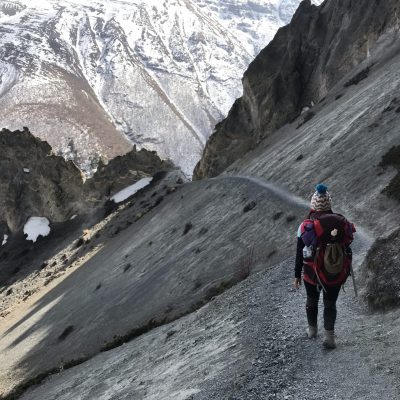 evia yoga solingen trekking auf dem landslide trail im annapurna gebirge nepal